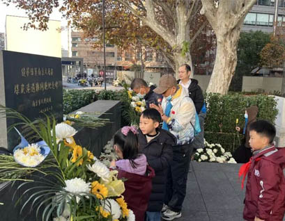 2025第九届“ 铭记历史 阔步前行” 沿江边纪念碑凭吊健走活动成功举办